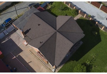 Фото черепицы на крыше дома ТехноНИКОЛЬ Шинглас Вестерн Каньон