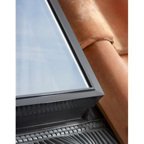 Вікно-люк для виходу на дах Velux VLT 029 45х73 см