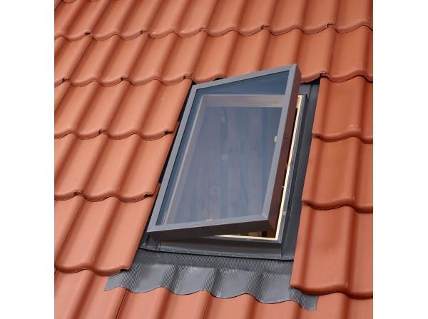 Вікно-люк для виходу на дах Velux VLT 025 45х55 см