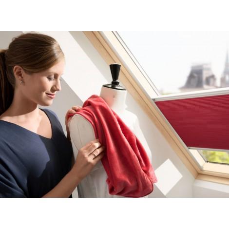 Теплозберігаюча штора-плісе на мансардне вікно Velux FHC
